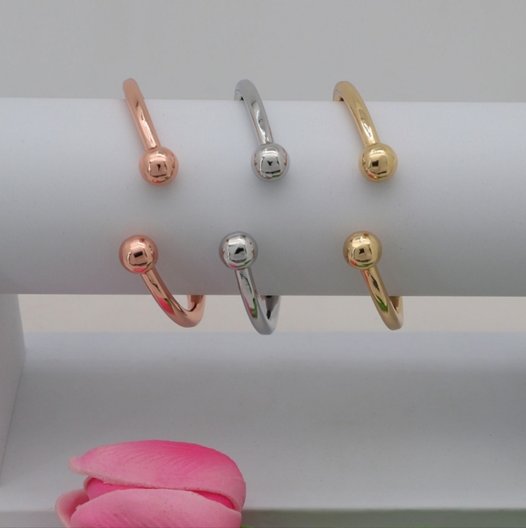 Bangle bracelets - Picture 2 of 2